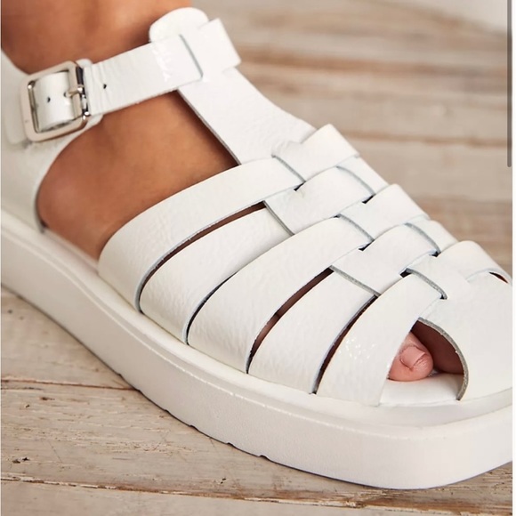 Finn Fisherman Platform Sandals - Picture 3 of 9